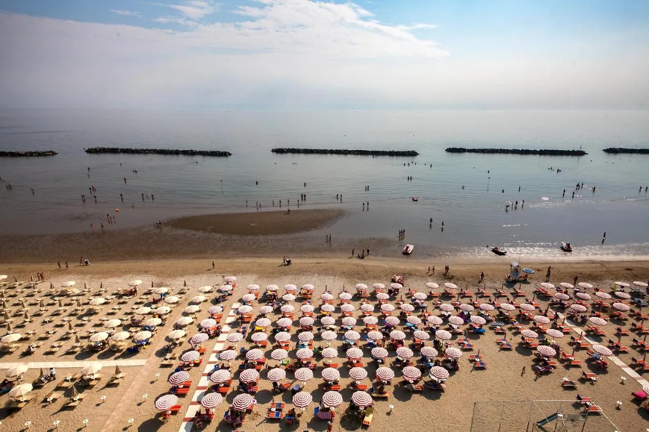 Hotel Diplomatic Cesenatico 3*,  Italy